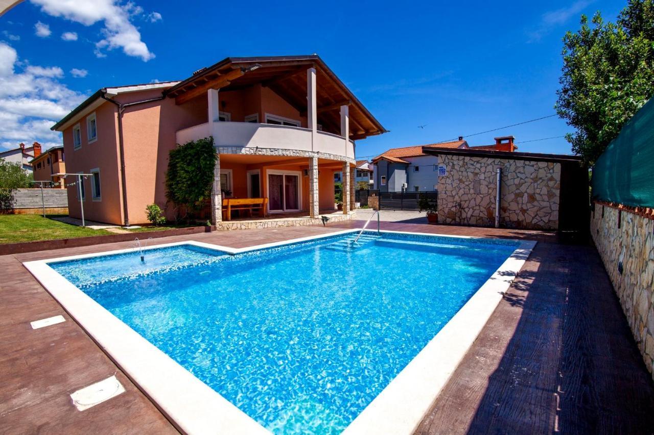 Villa Anita Pula Exterior foto