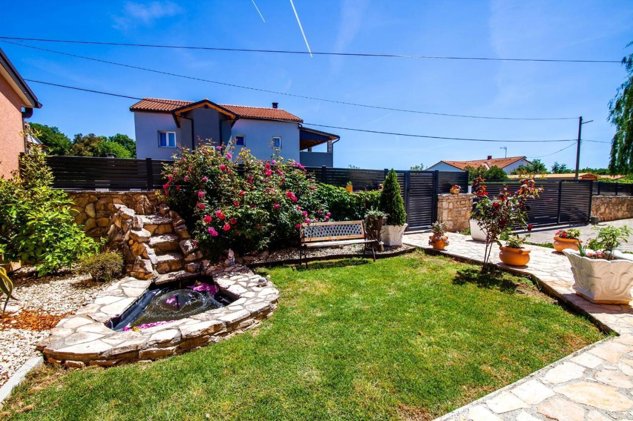 Villa Anita Pula Exterior foto