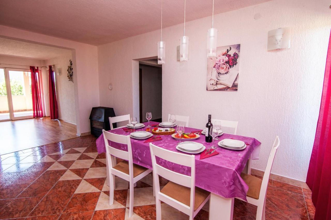 Villa Anita Pula Exterior foto